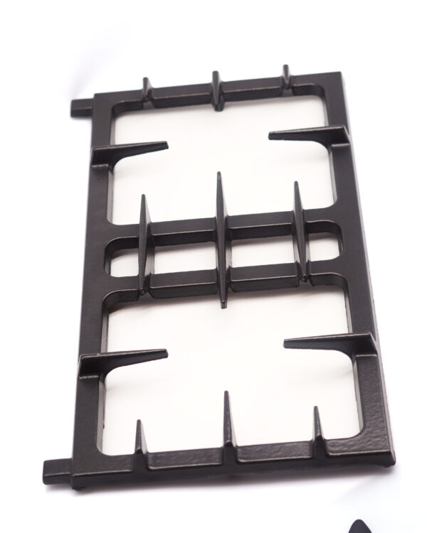 GRILLE FONTE LATERALE AVEC TAQUET